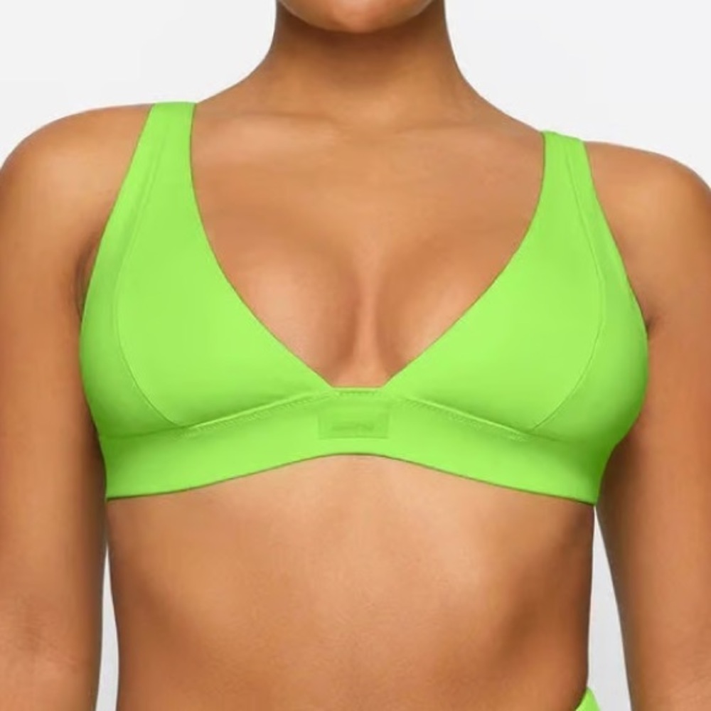 NWT | Skims | Neon Green Limited Edition Swim Plunge Bikini Top Size 4X